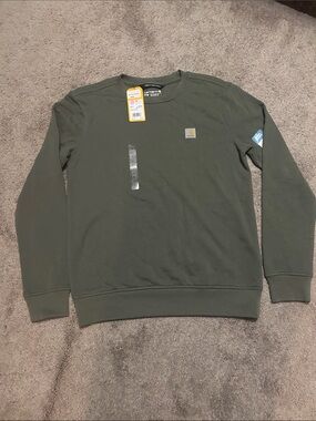 Carhartt Men’s Olive Green Crewneck Sweatshirt with Logo Patch